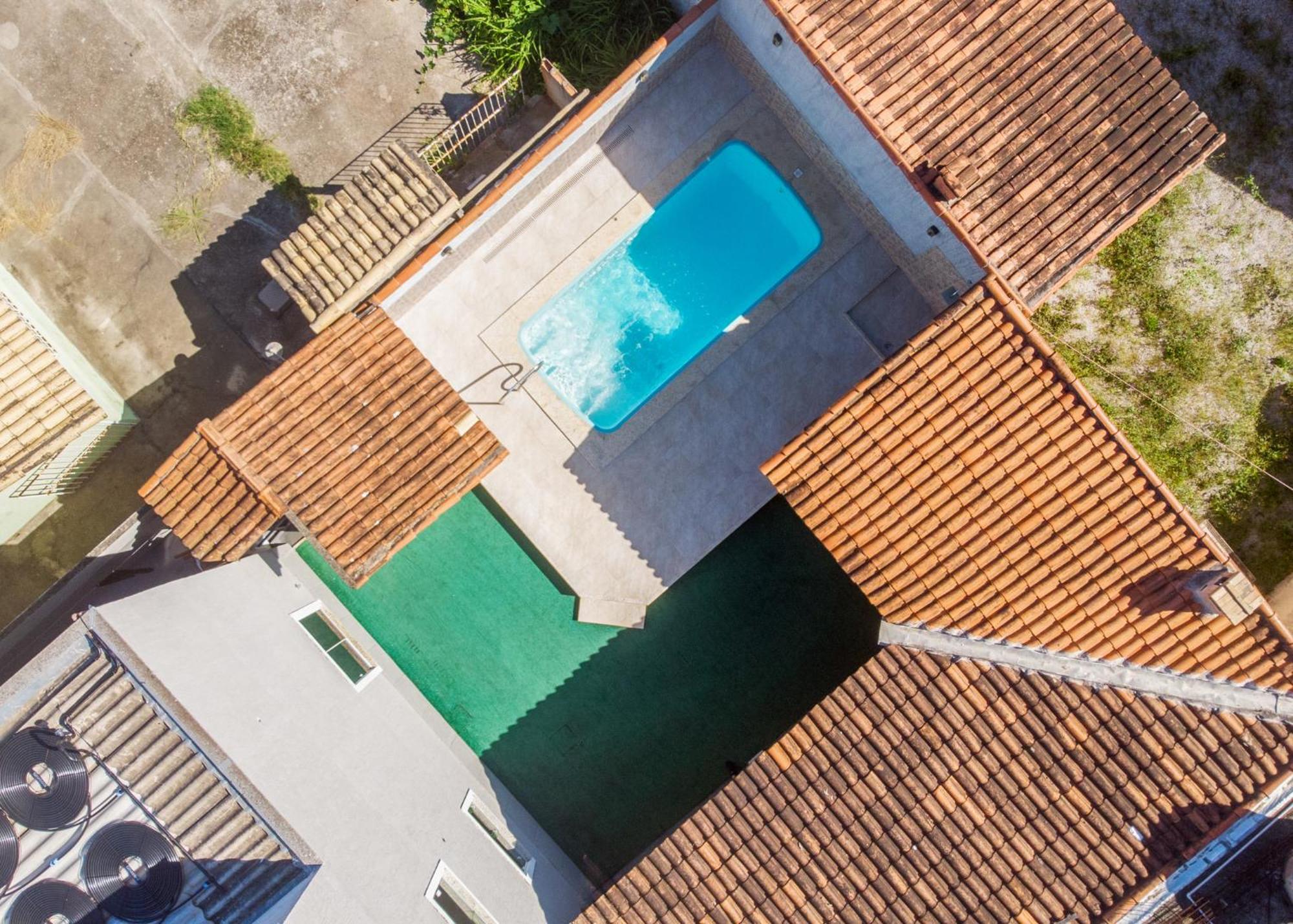 Refugio Tropical Casa De Praia Com Piscina Aquecida E 4 Suites E Garagem 3 Carros, 800 Mtrs Da Praia Internet 700 Mbps, Condominio Privado Com Pista De Skate , Quadra De Futevolei , Campos E Quadras De Futebol! Cabo Frio Exterior foto