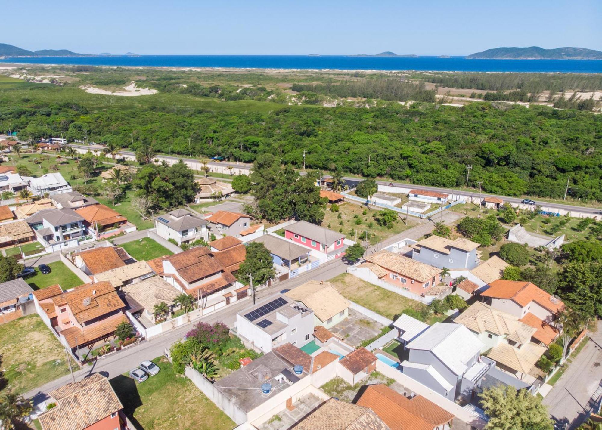 Refugio Tropical Casa De Praia Com Piscina Aquecida E 4 Suites E Garagem 3 Carros, 800 Mtrs Da Praia Internet 700 Mbps, Condominio Privado Com Pista De Skate , Quadra De Futevolei , Campos E Quadras De Futebol! Cabo Frio Exterior foto